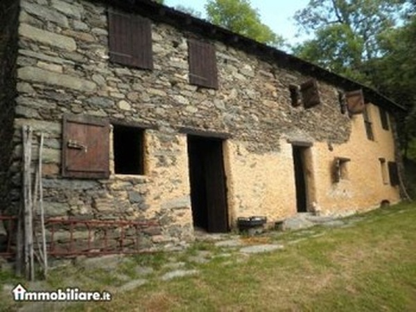 Click here for full details of this property for sale in Val Argentina, Italy.